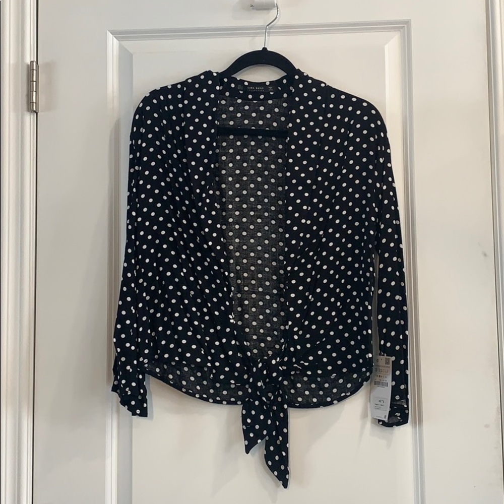 REMOVING ITEM FROM POSH ON APRIL 30 
Zara Blazer